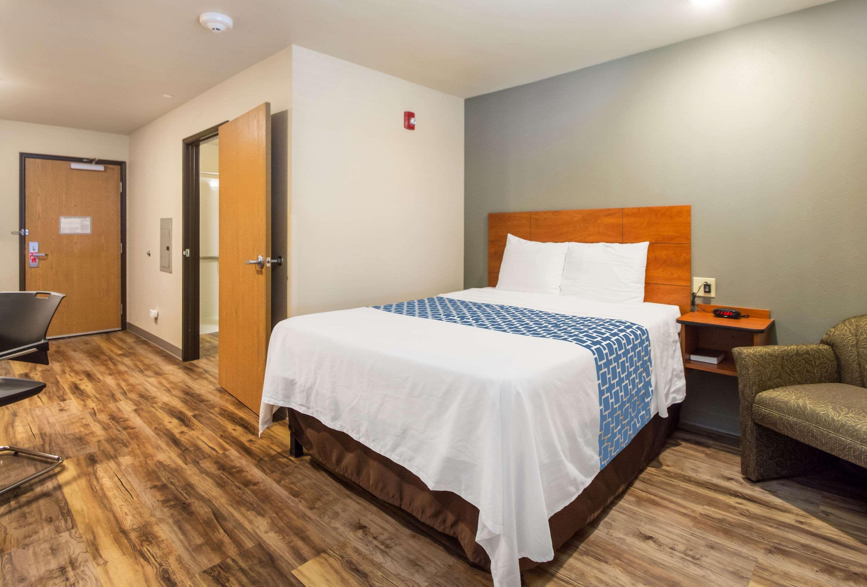 Hotel Econo 2*